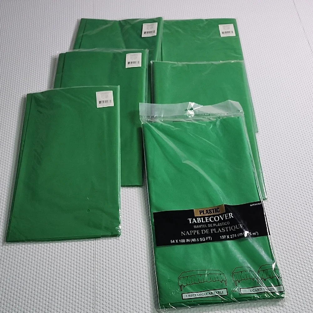 Green Plastic Tablecovers - Pack of 6